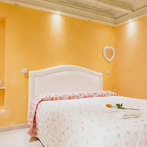  Holiday home La Casa Degli Uccellini